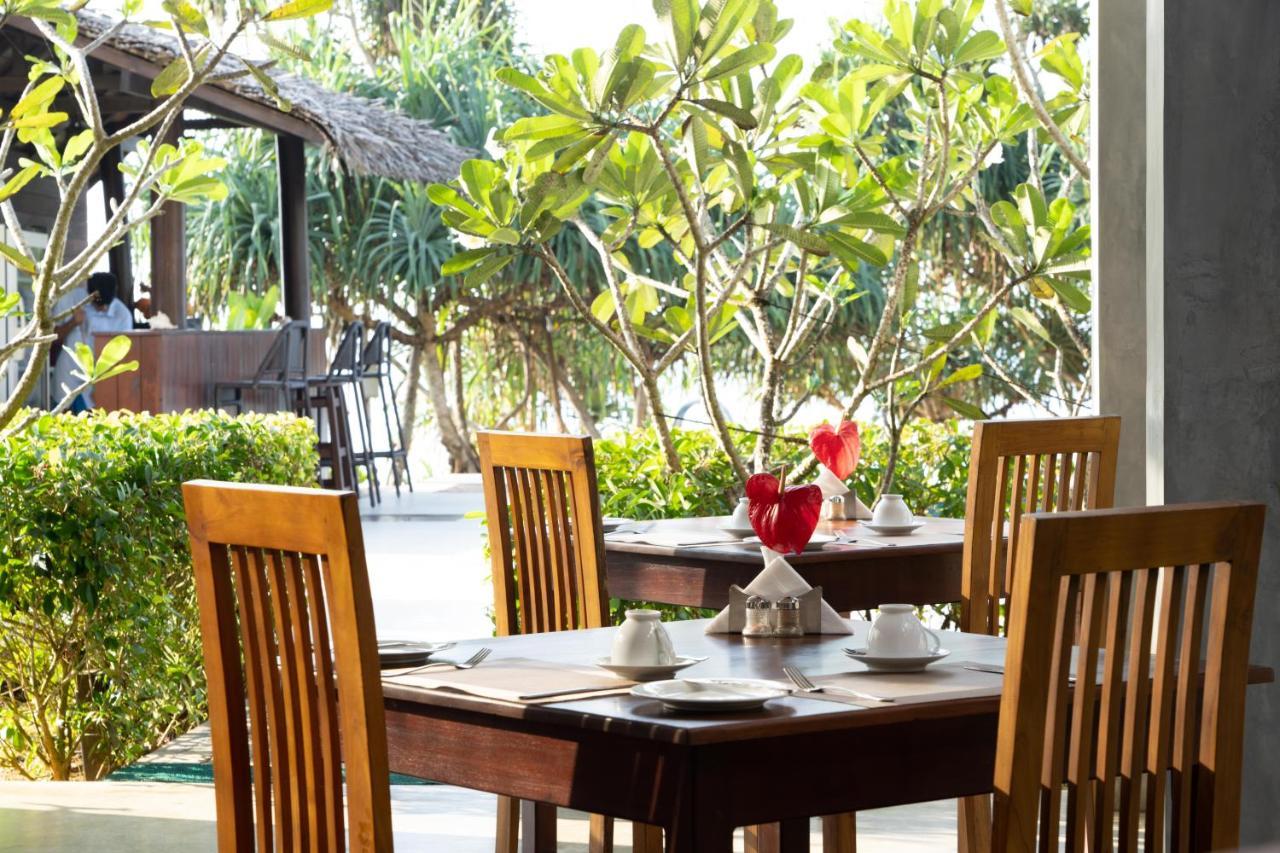 Ananya Beach Resort 탕갈레 외부 사진