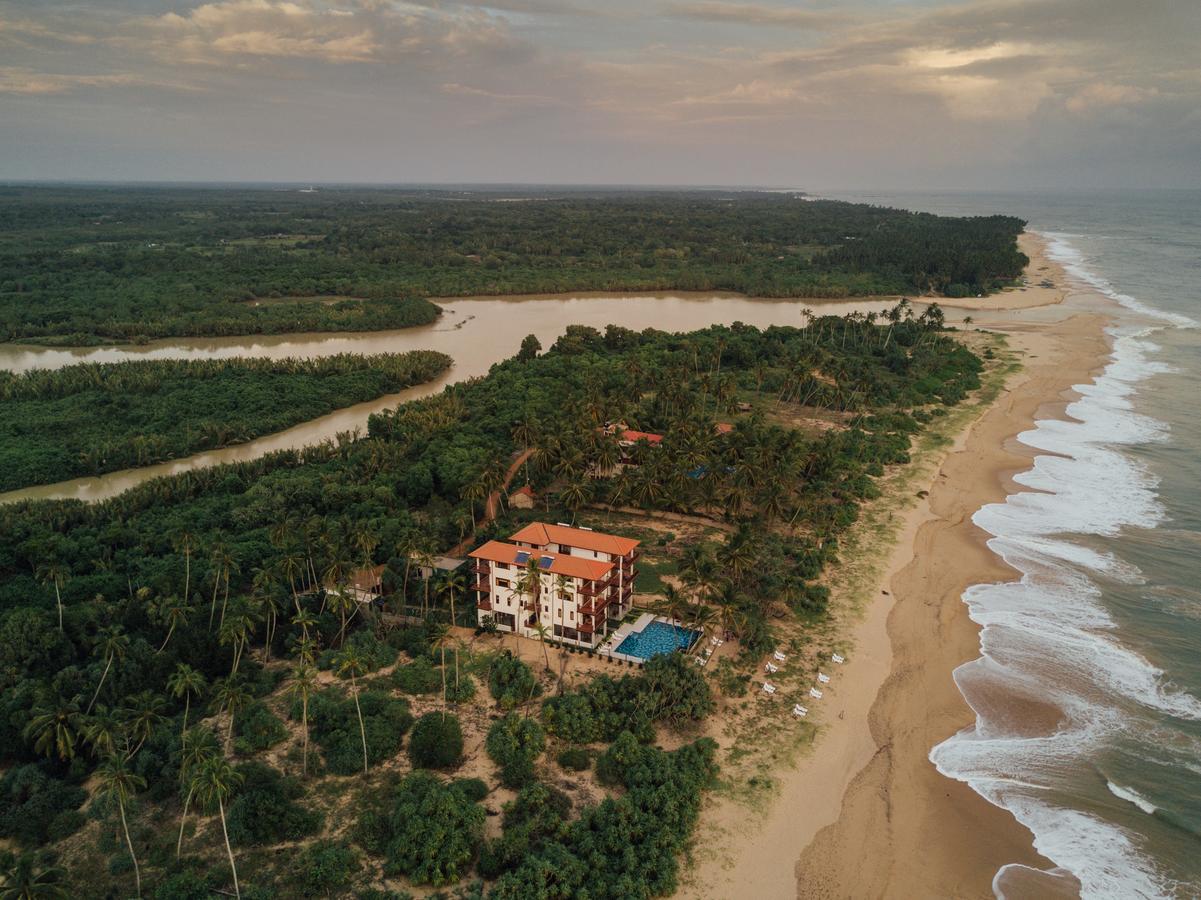 Ananya Beach Resort 탕갈레 외부 사진